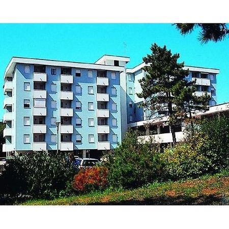 Condominio Monaco Bibione Exterior foto